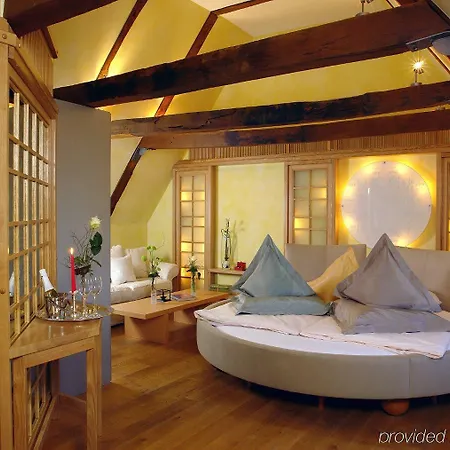 Burghotel Hotel Blomberg (North Rhine-Westphalia)