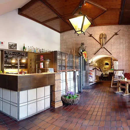 Burghotel Blomberg (North Rhine-Westphalia)